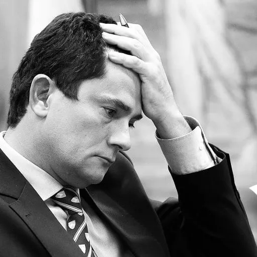 Capa do episódio #203: Episódio #203 - Invasão do celular do Ministro Moro