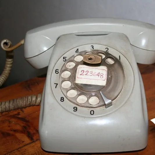 Capa do episódio #305: Episódio #305 – Telefone como garantia?