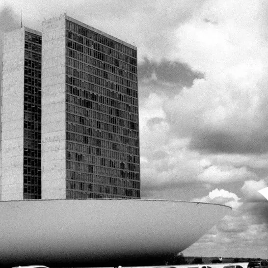 Capa do episódio #129: “Brasília”, por Guilherme Goulart